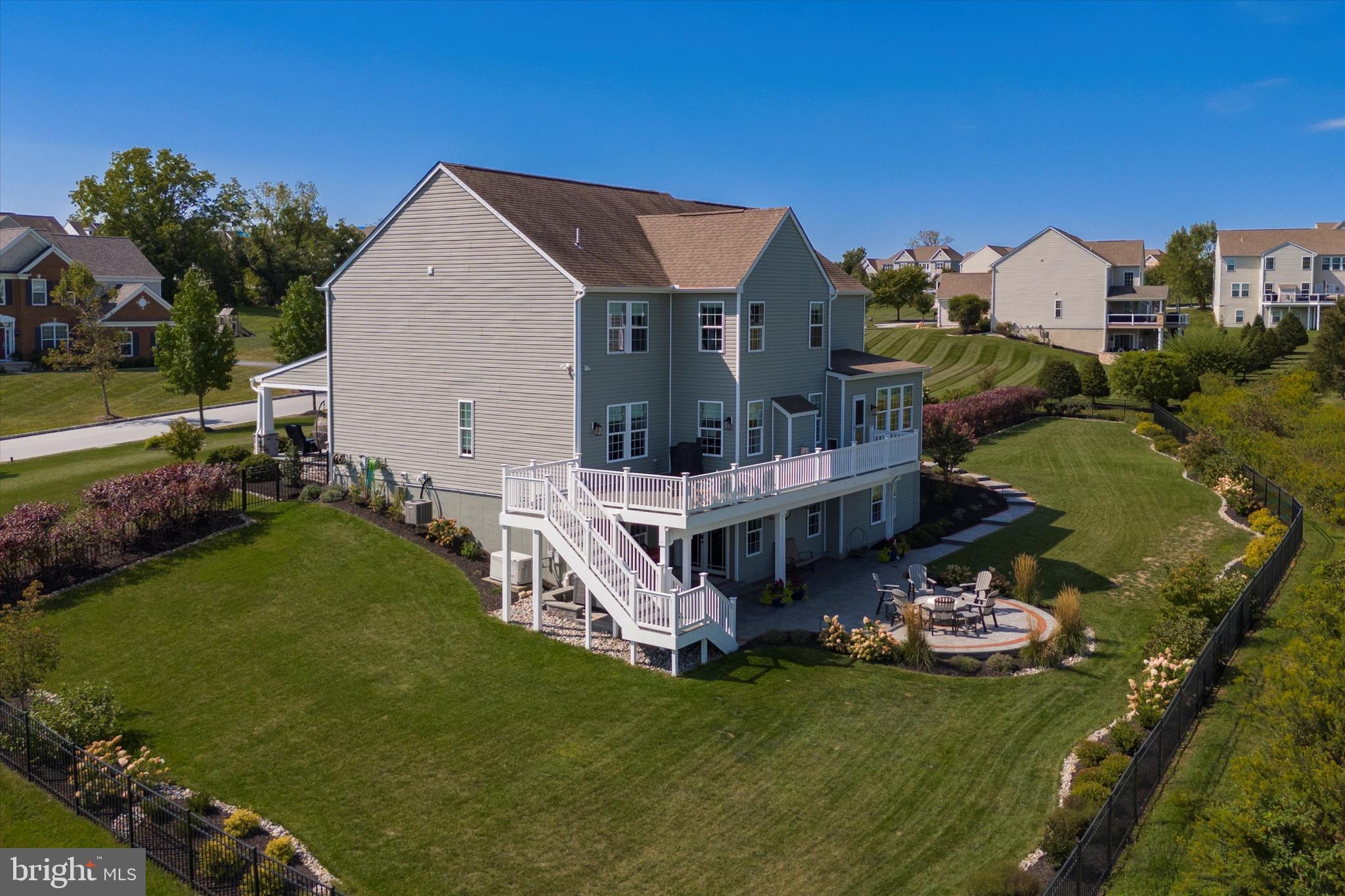 425 Mercer Dr