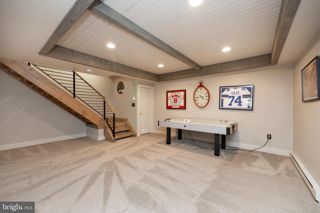 425 Mercer Dr