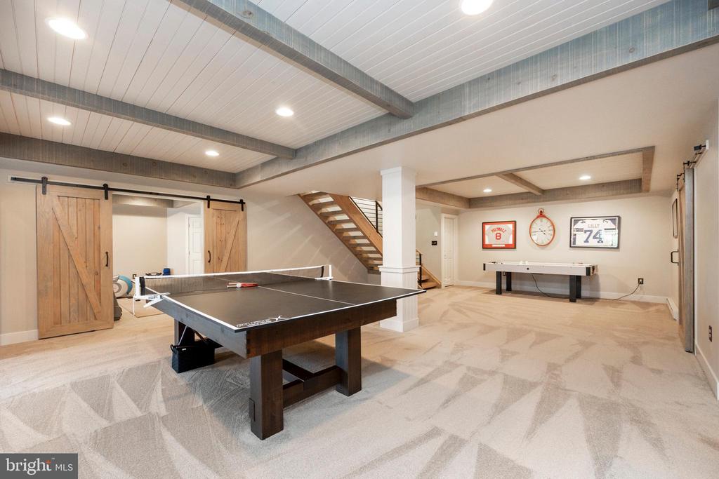 425 Mercer Dr