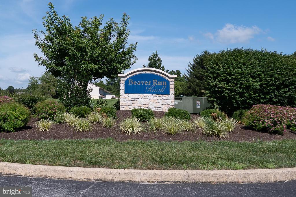 490 DEVON COURT 443