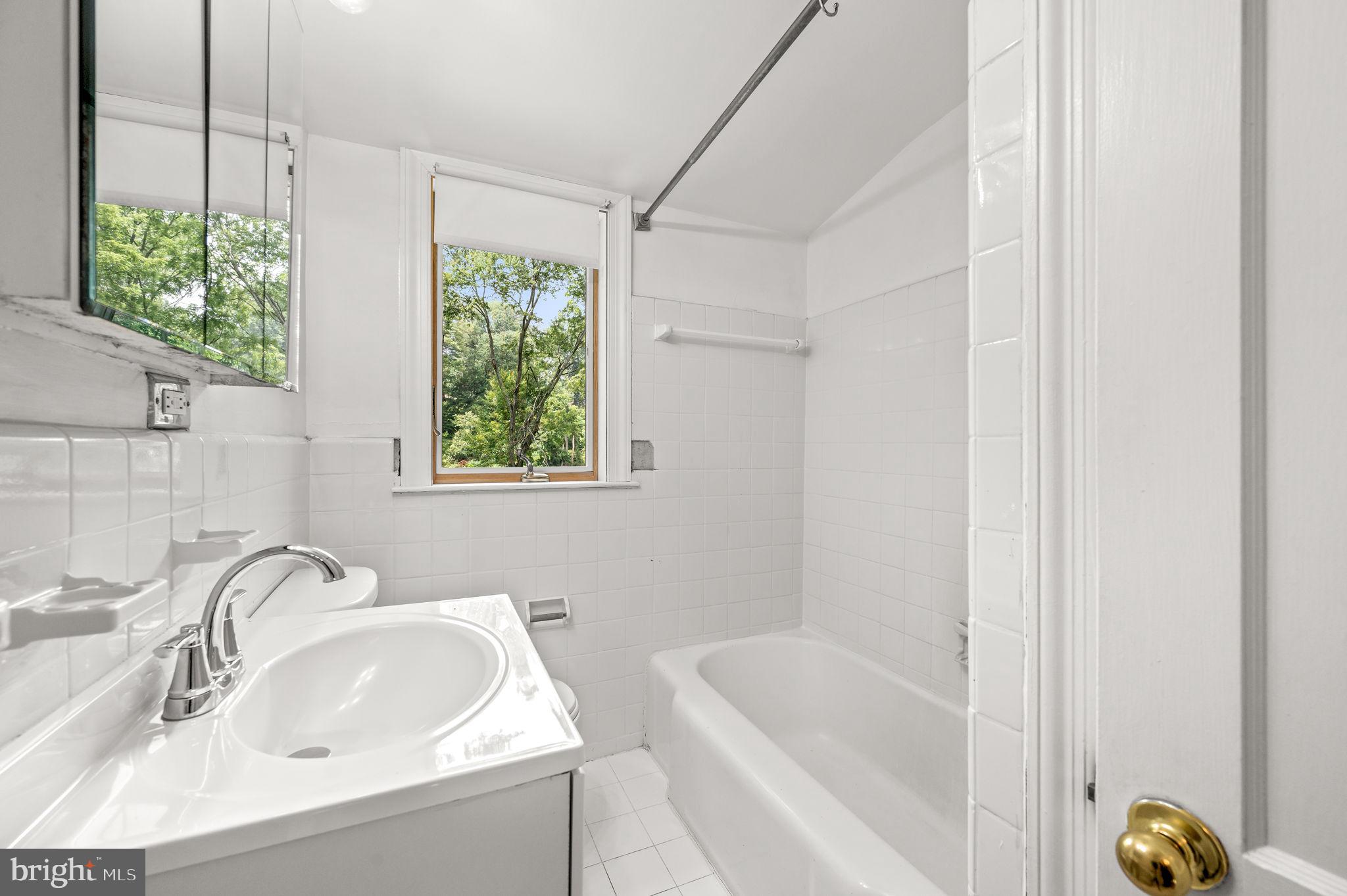 112 BRYN MAWR AVENUE