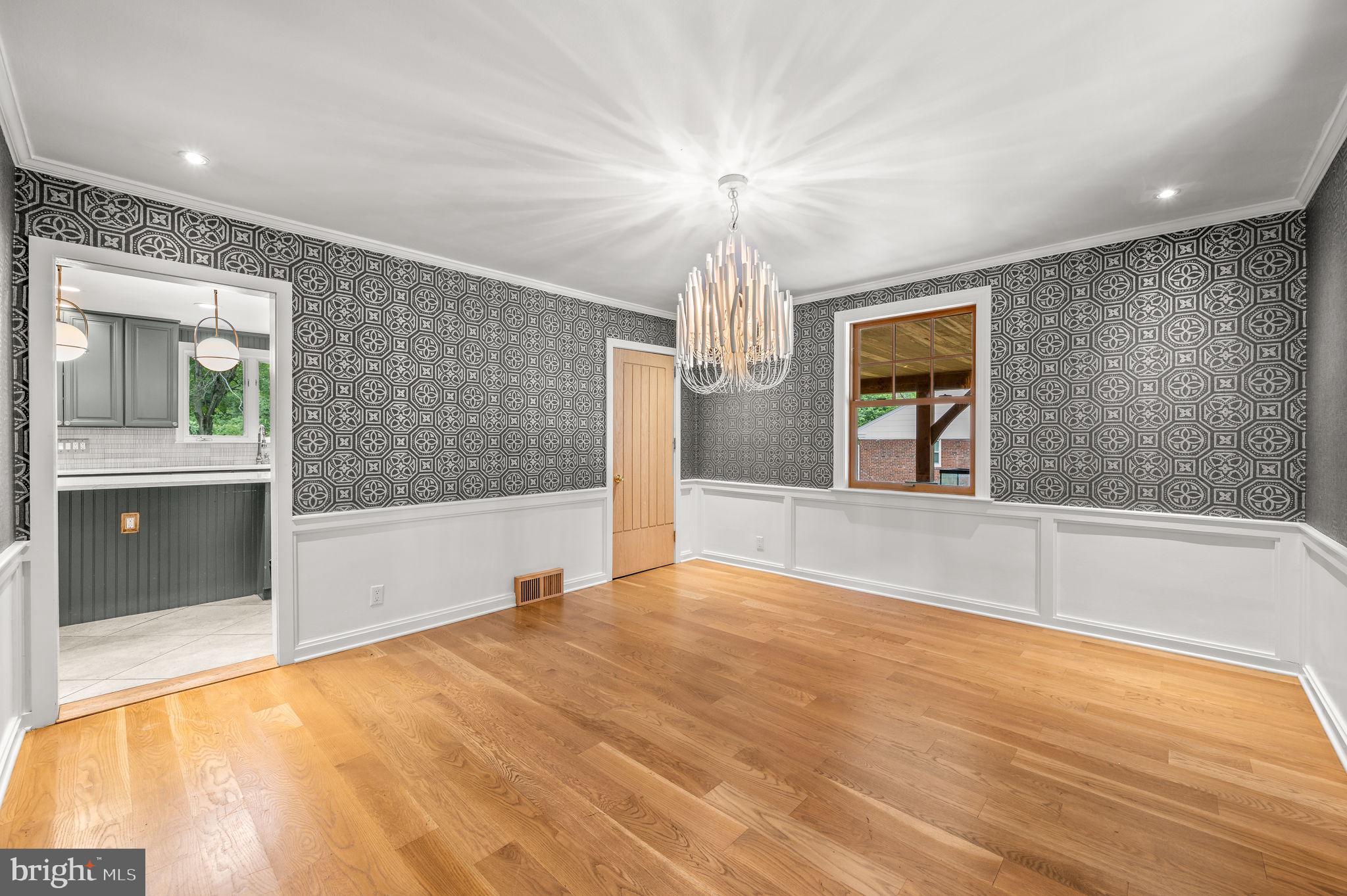 112 BRYN MAWR AVENUE