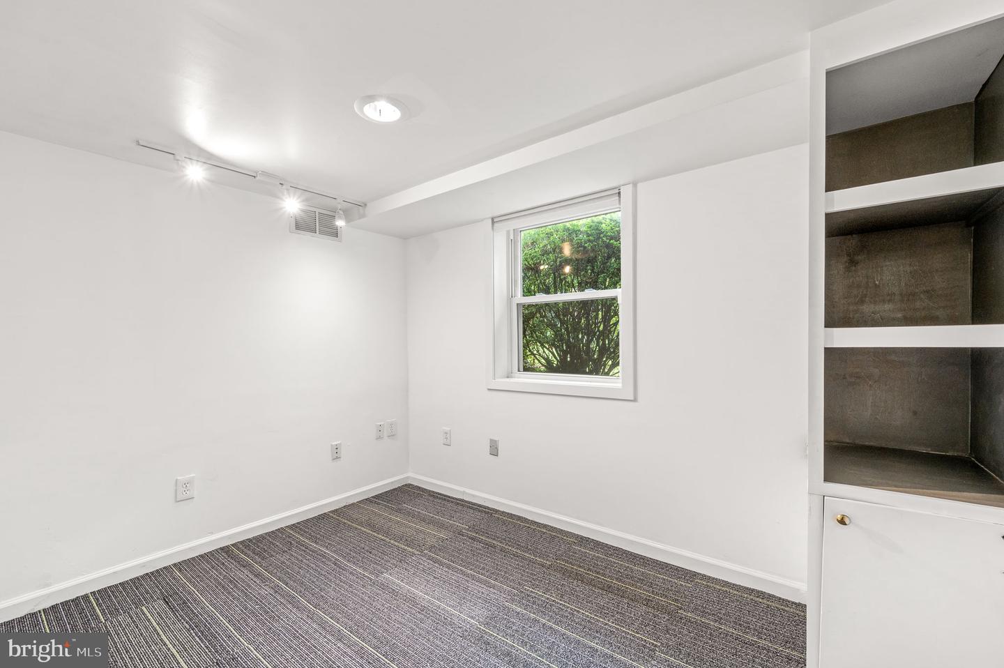 112 BRYN MAWR AVENUE