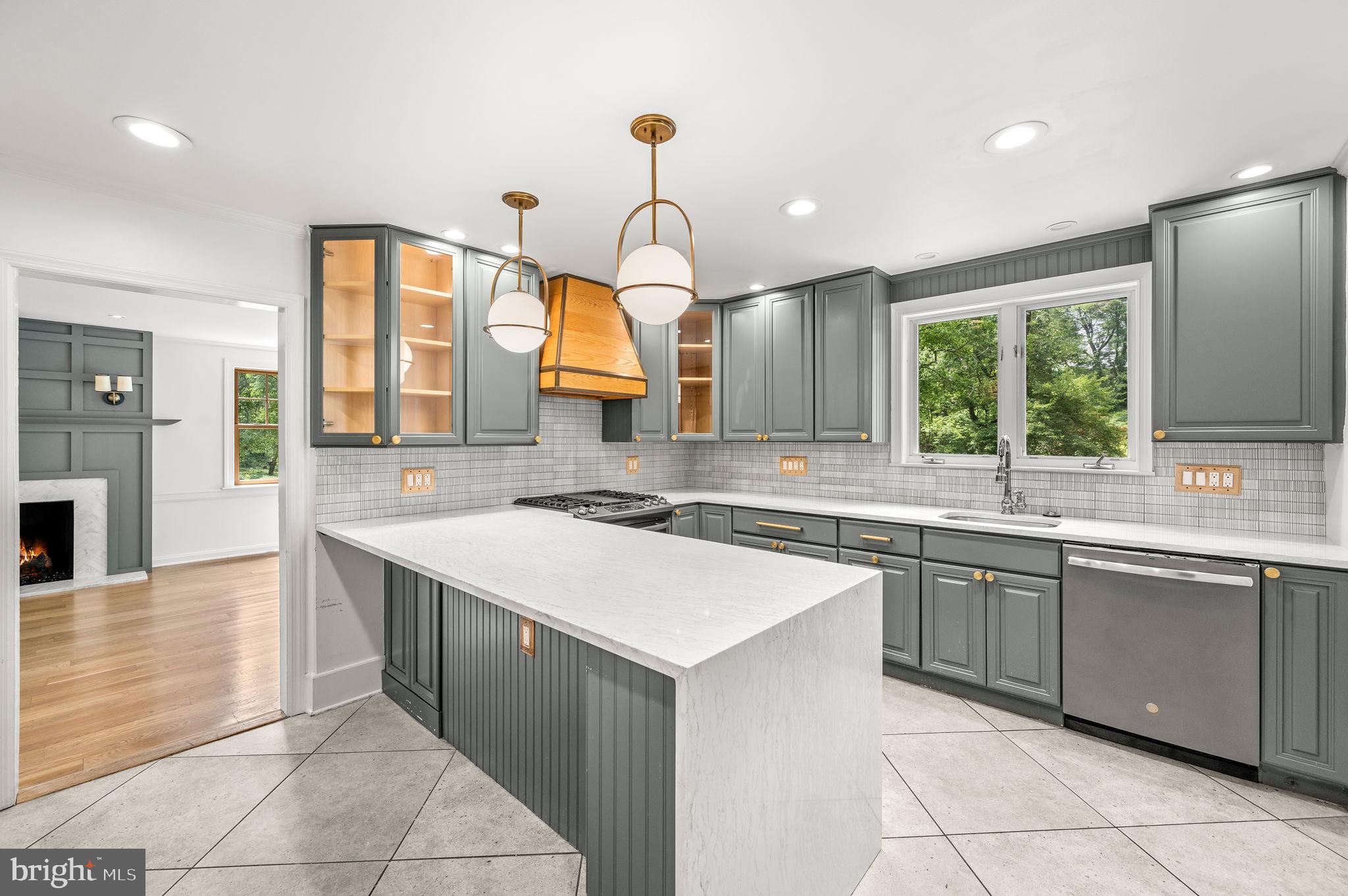 112 BRYN MAWR AVENUE