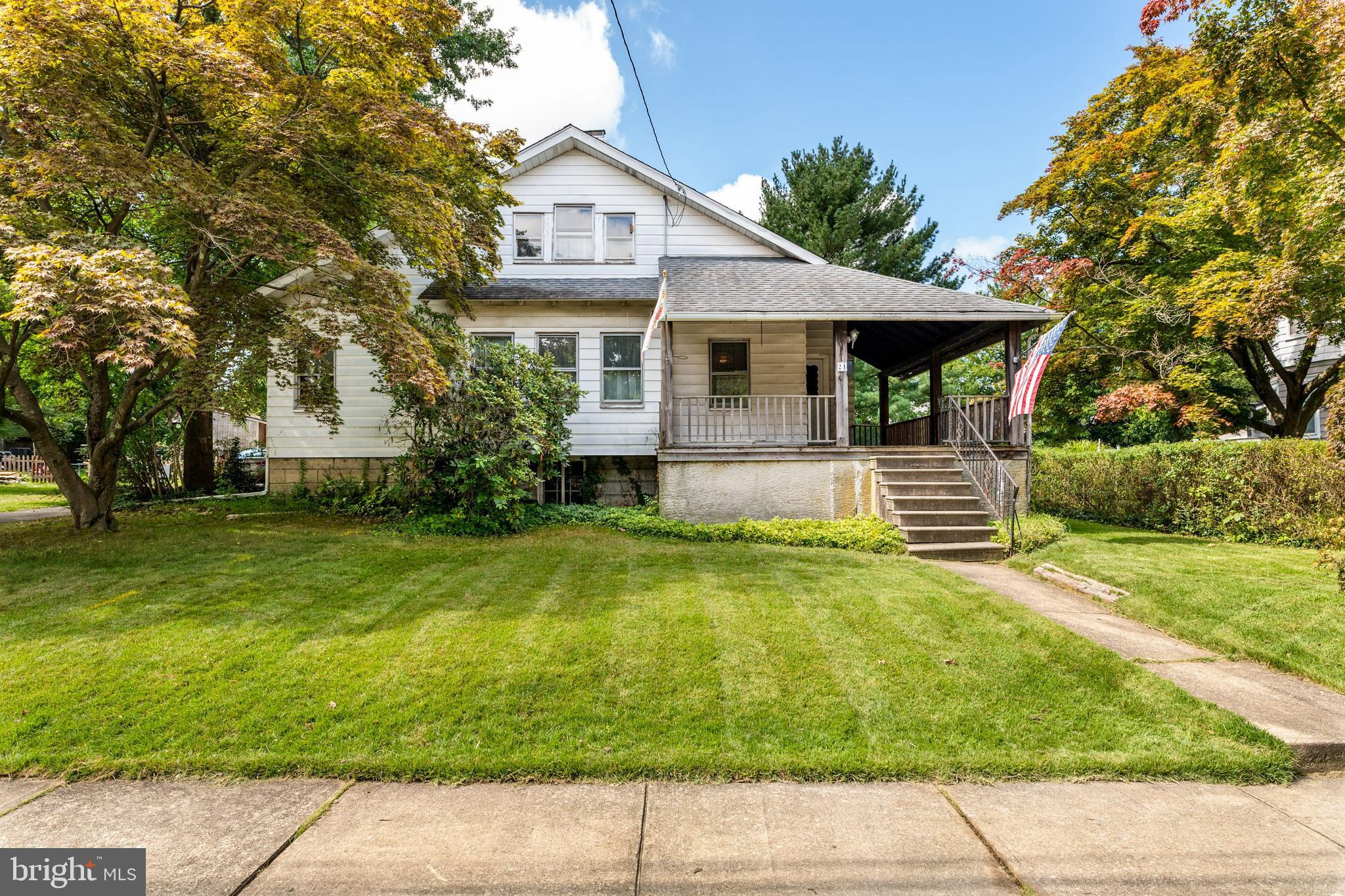 21 Linden Ave
