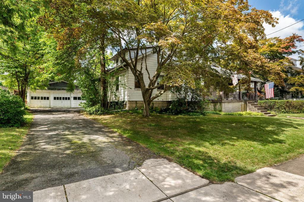 21 Linden Ave