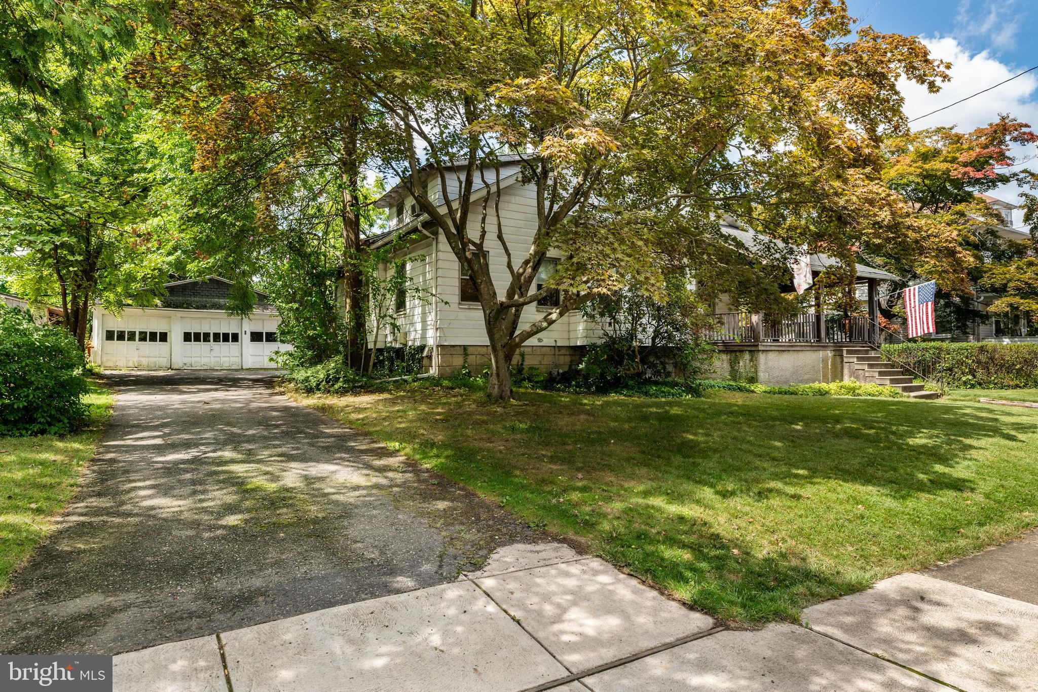 21 Linden Ave