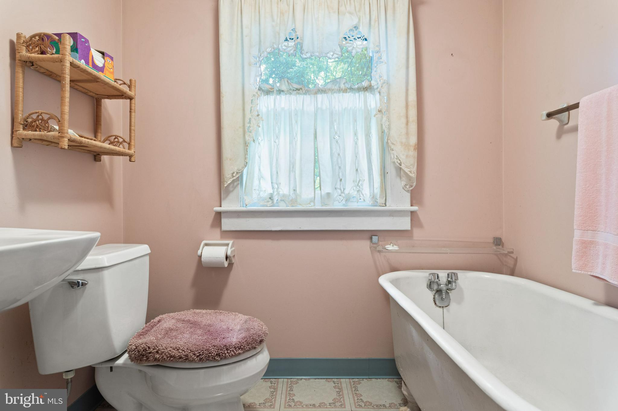 21 Linden Ave