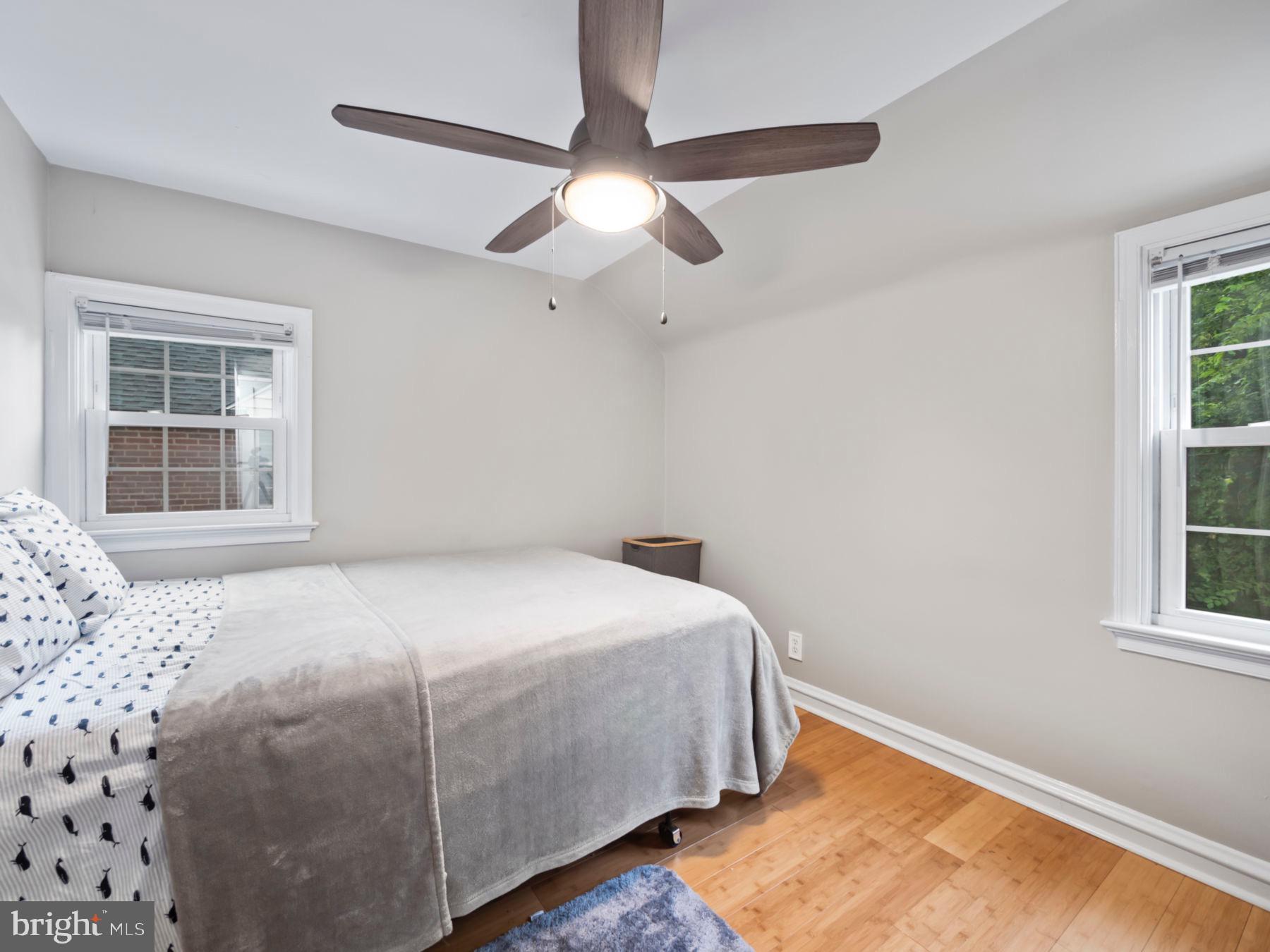 1212 ROSEMONT LANE