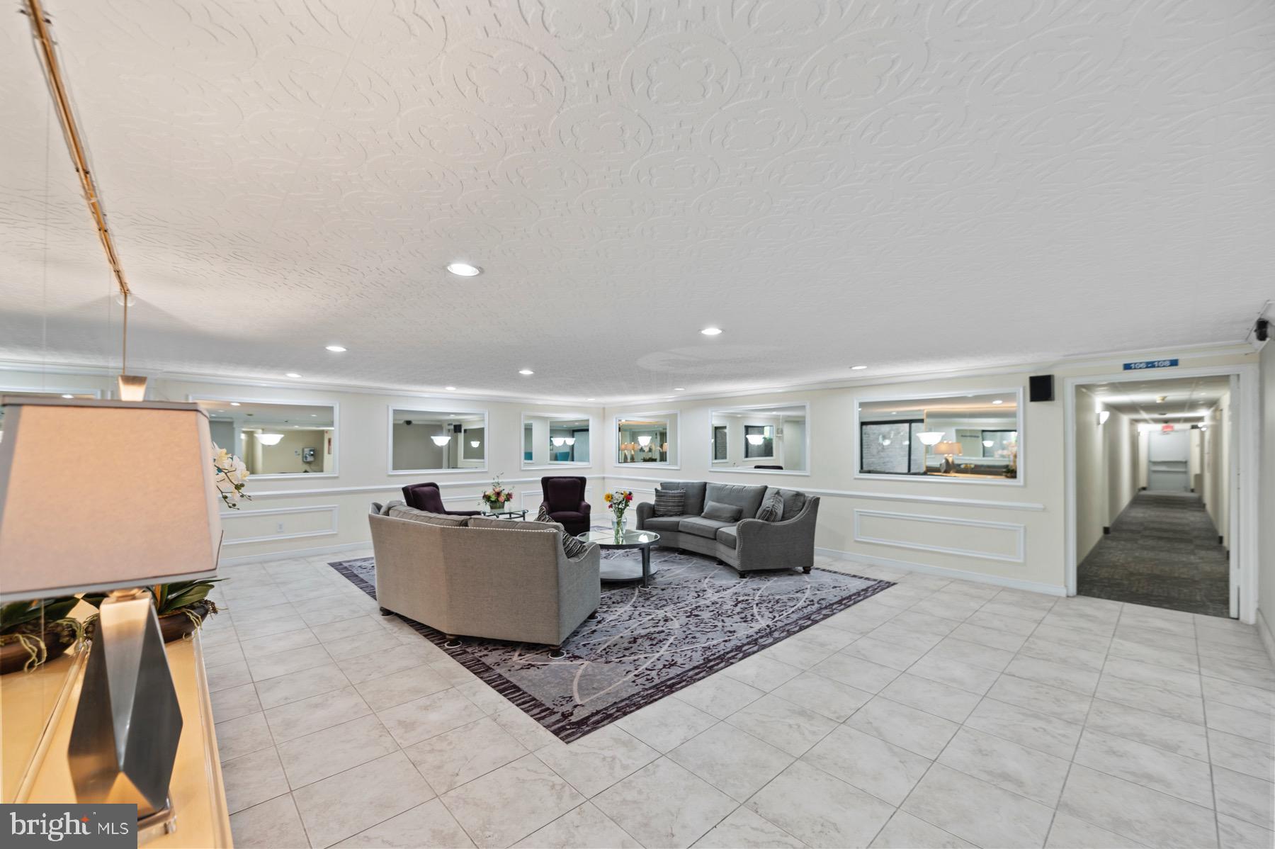 1610 THE FAIRWAY Unit: 203W
