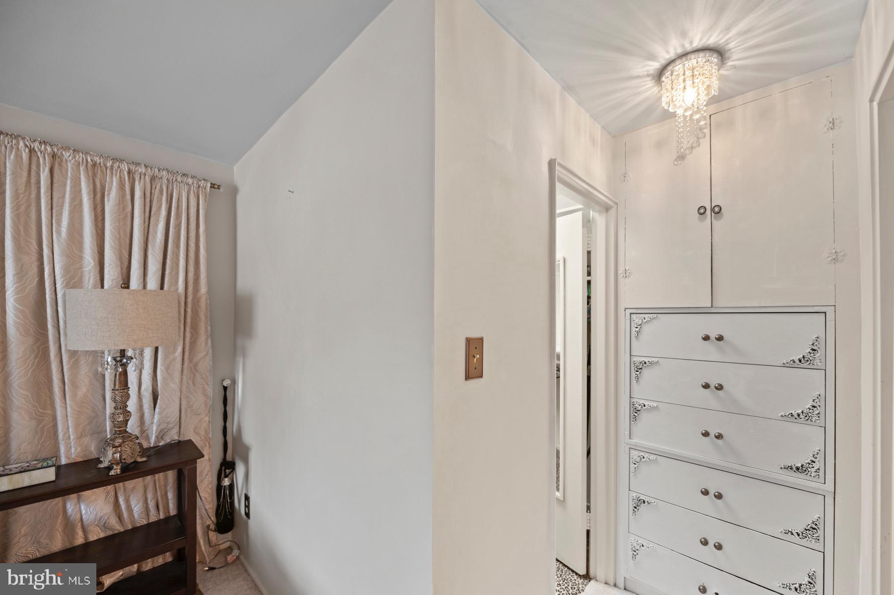 1610 THE FAIRWAY Unit: 203W