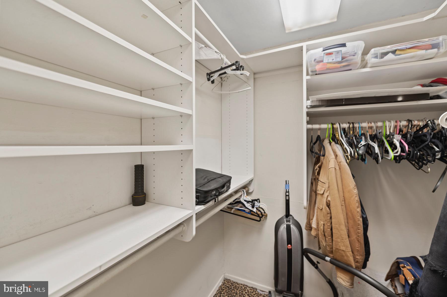 1610 THE FAIRWAY Unit: 203W