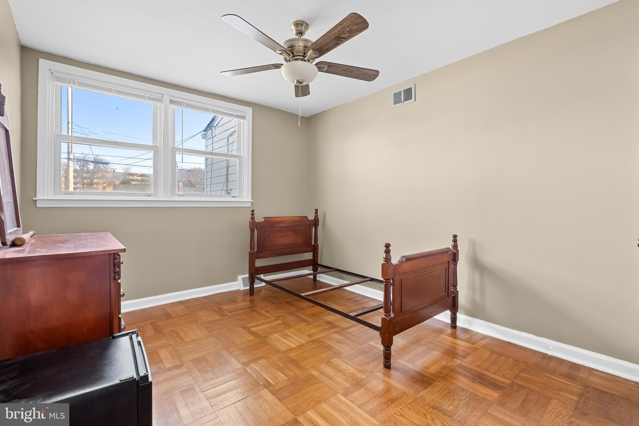 111 Valley View ROAD