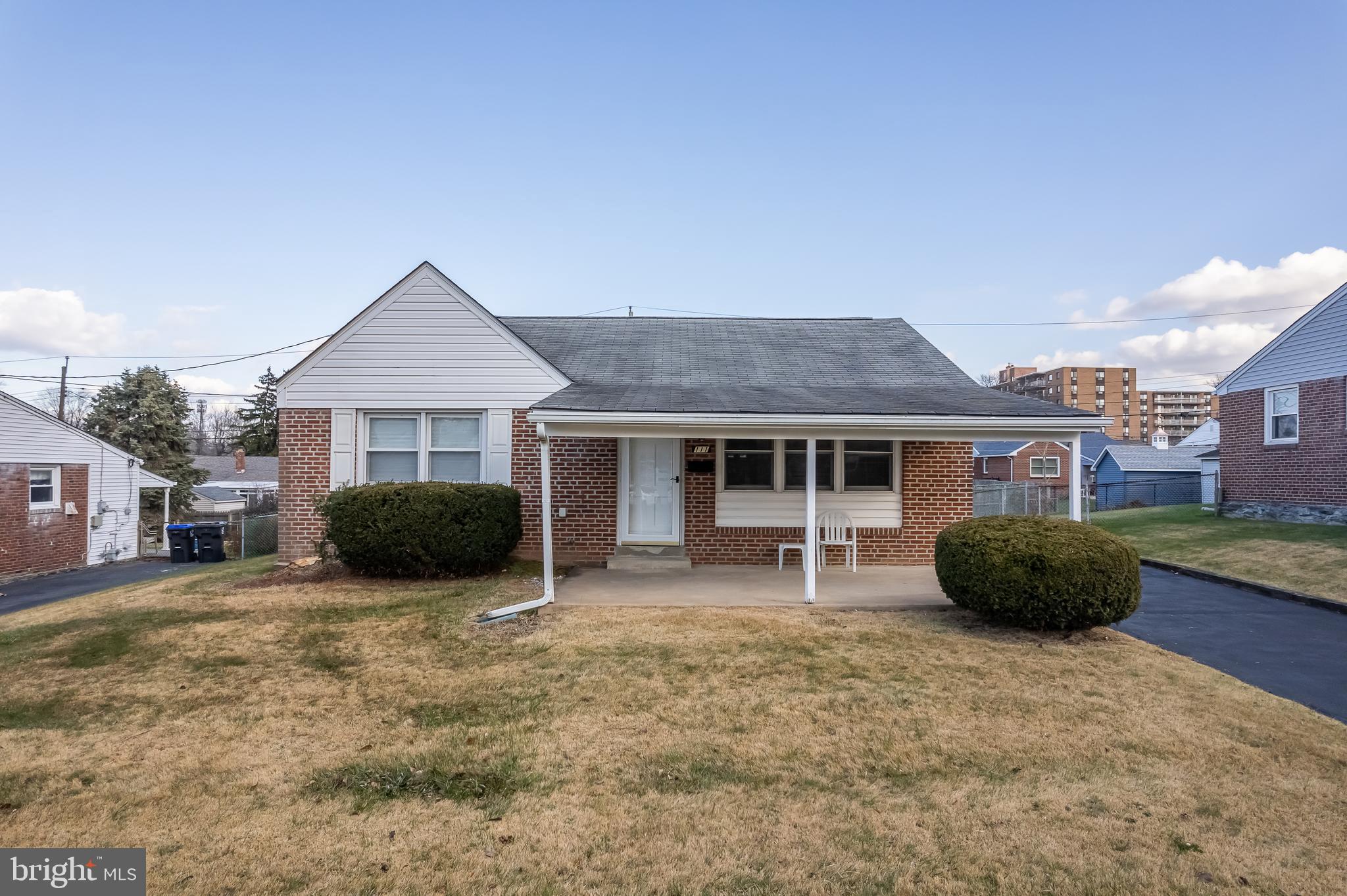 111 Valley View ROAD
