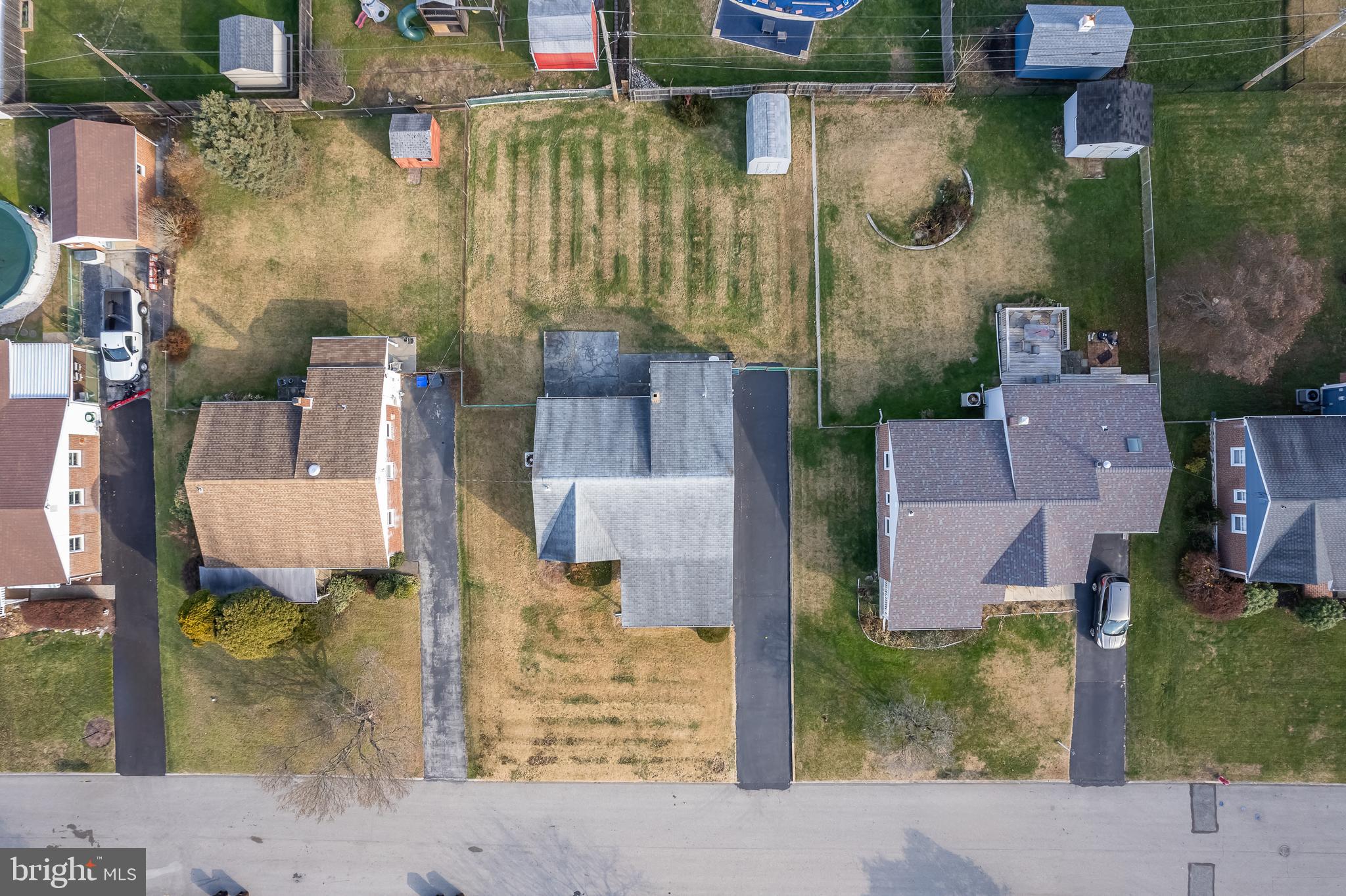 111 Valley View ROAD