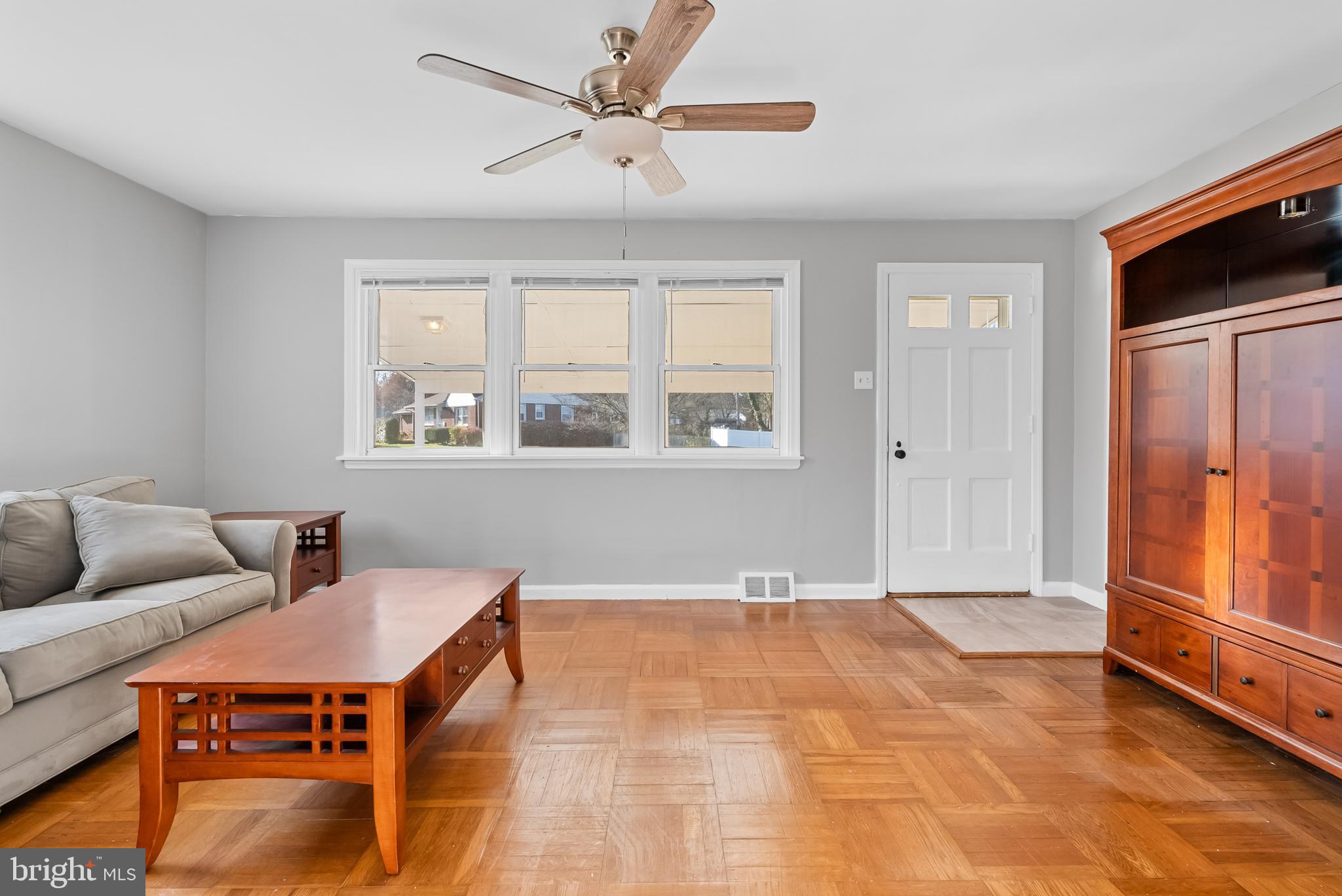 111 Valley View ROAD