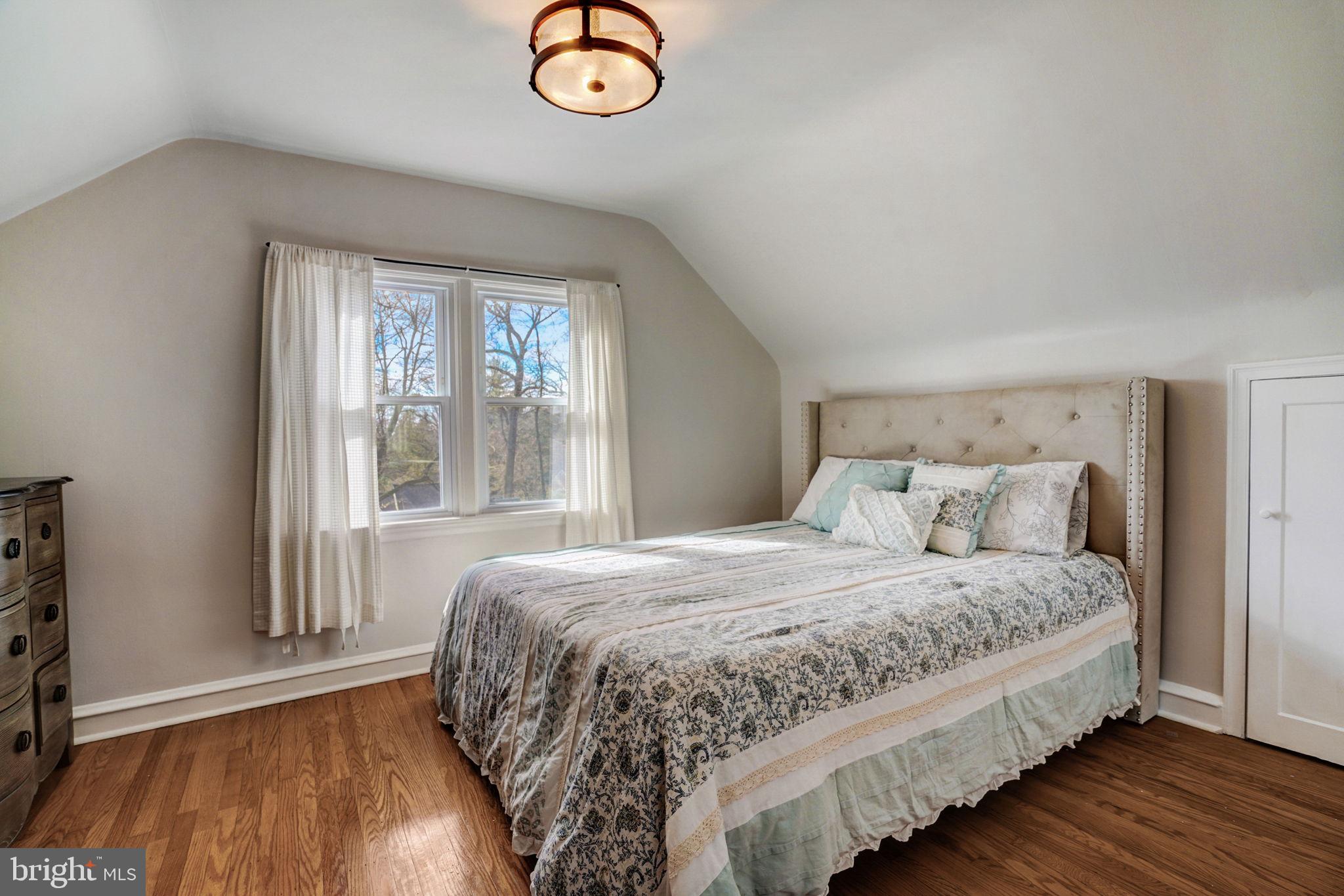 529 Custis Rd