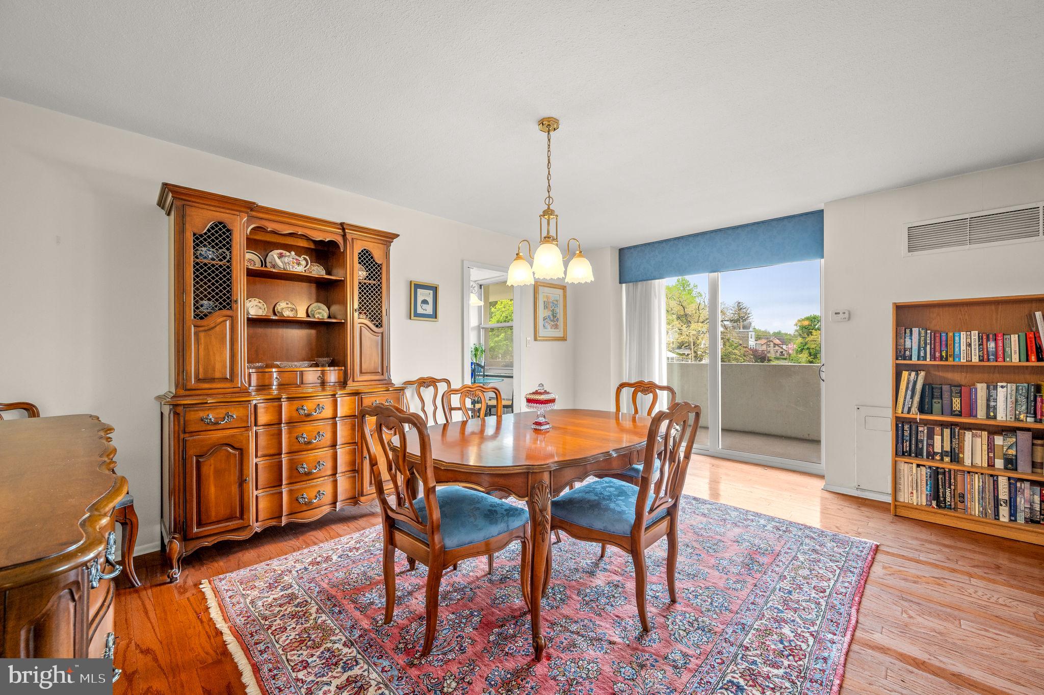 7301 Coventry Ave #507