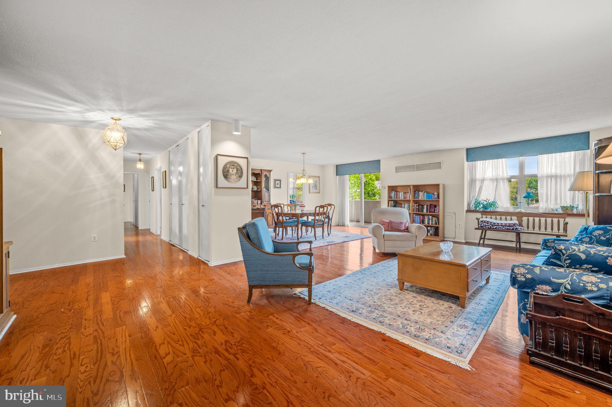 7301 Coventry Ave #507