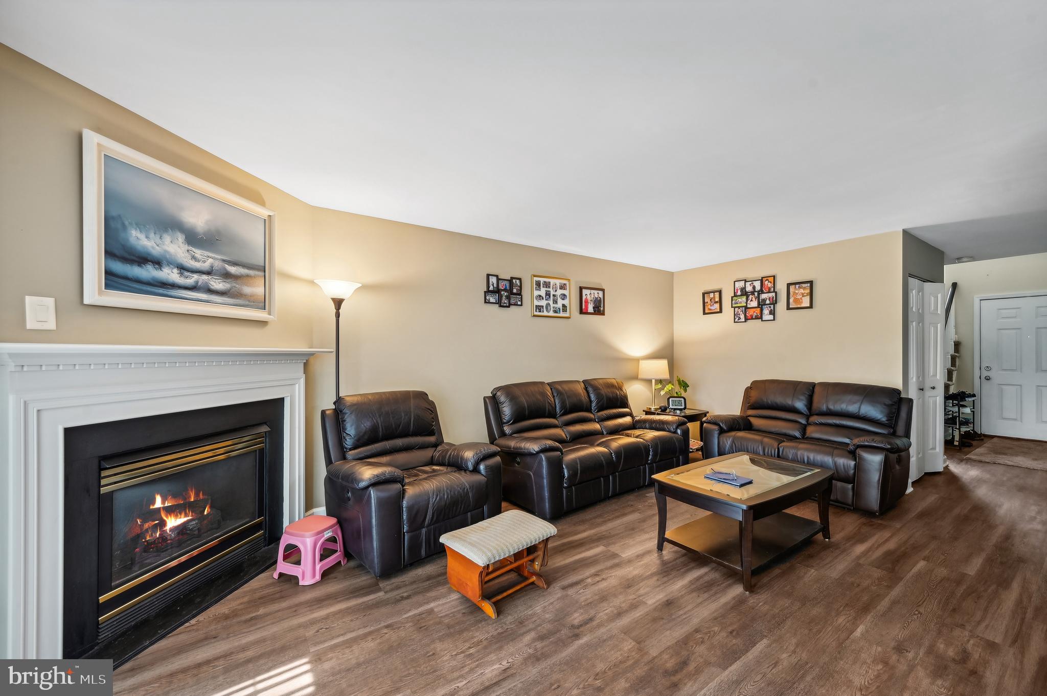 359 Hamilton Dr
