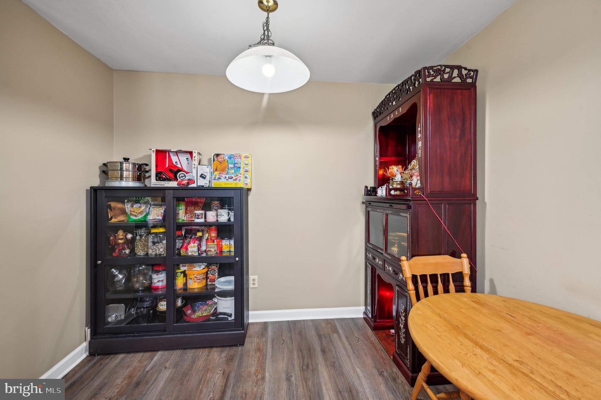 359 Hamilton Dr