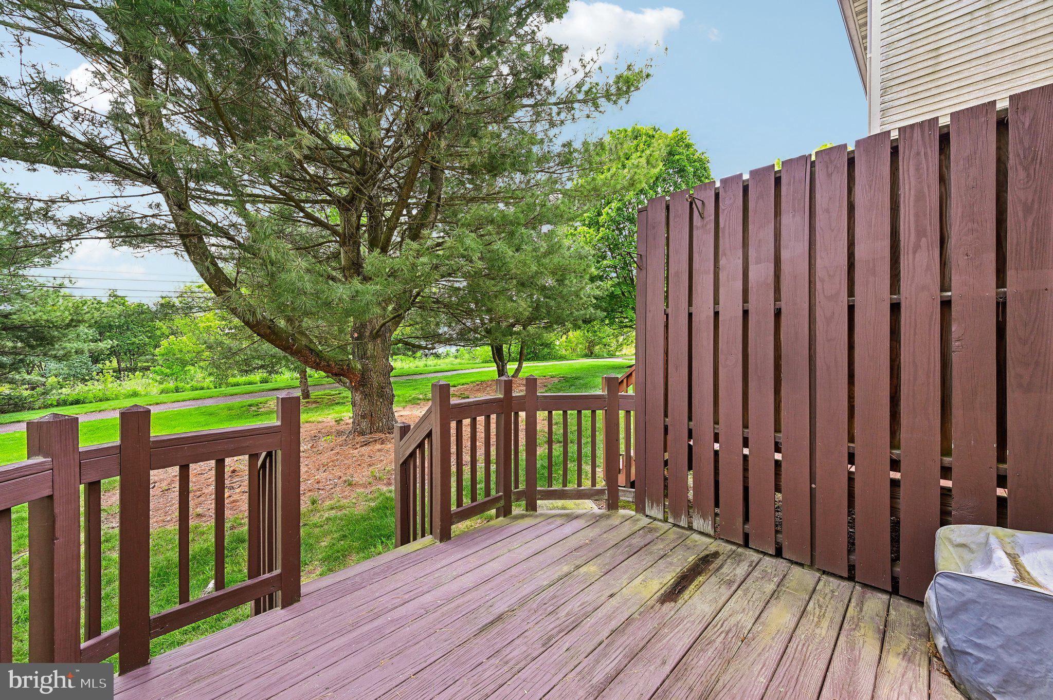 359 Hamilton Dr