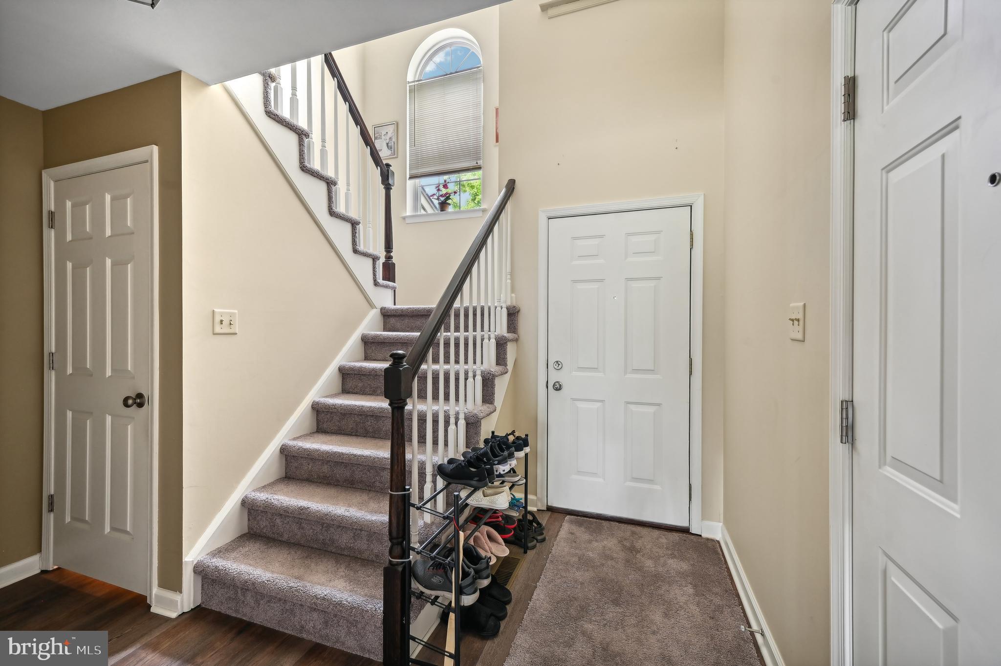 359 Hamilton Dr