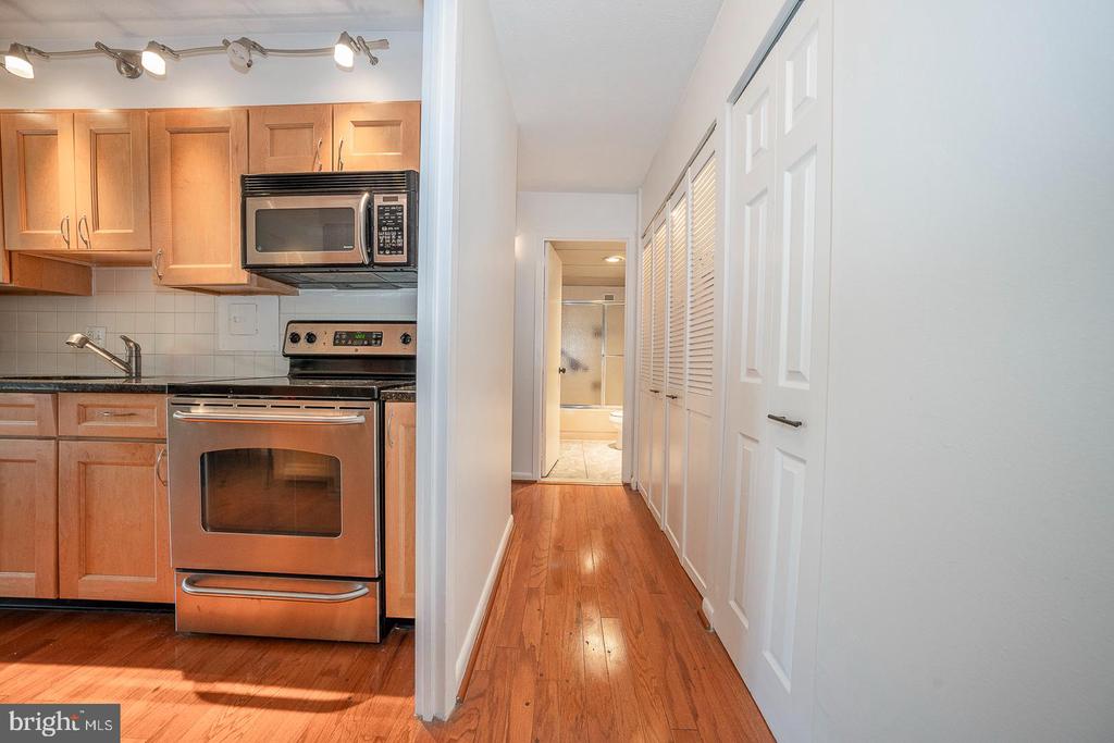 1001 City Ave #W-102