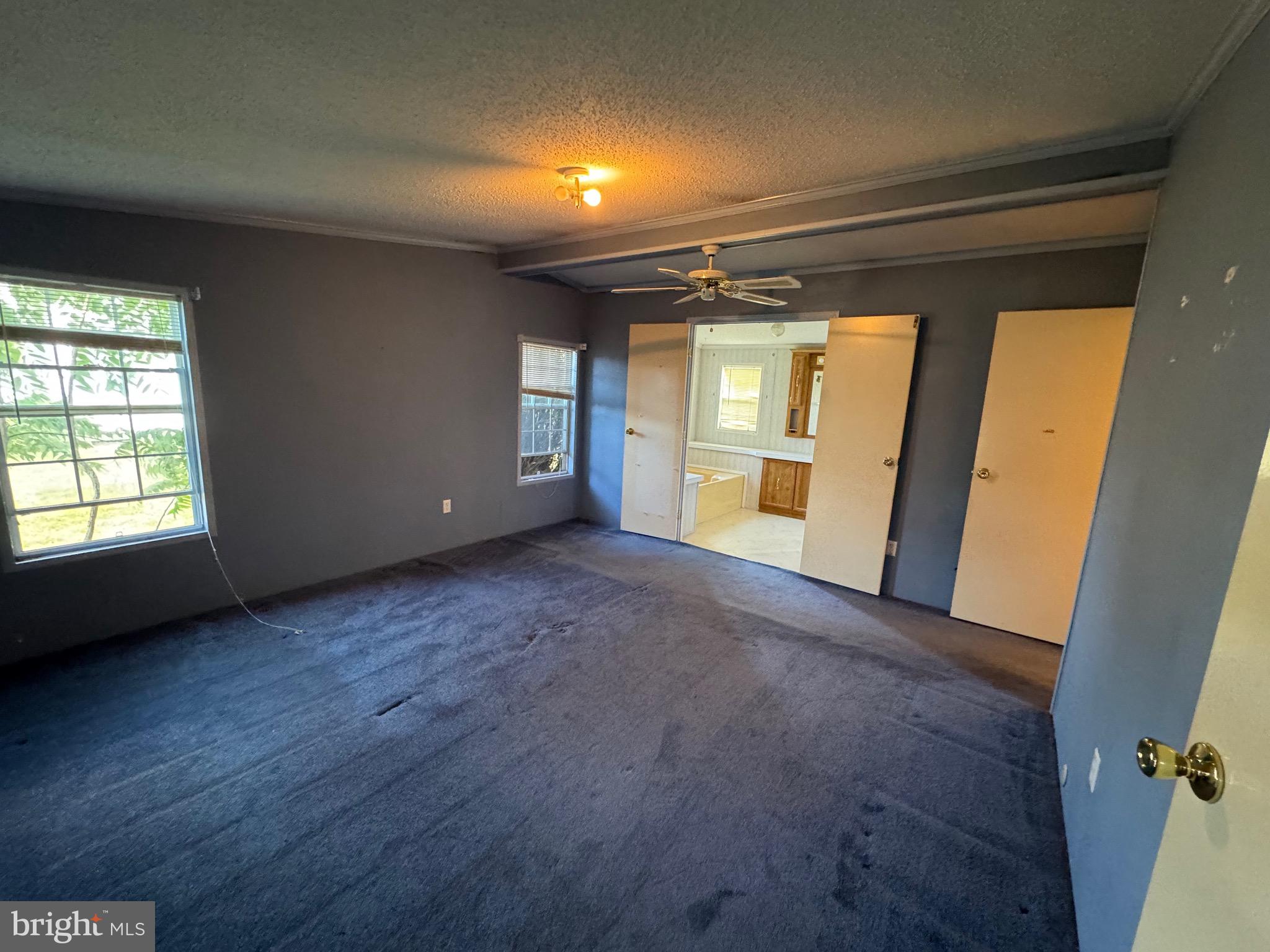 35 Bentwood Cir