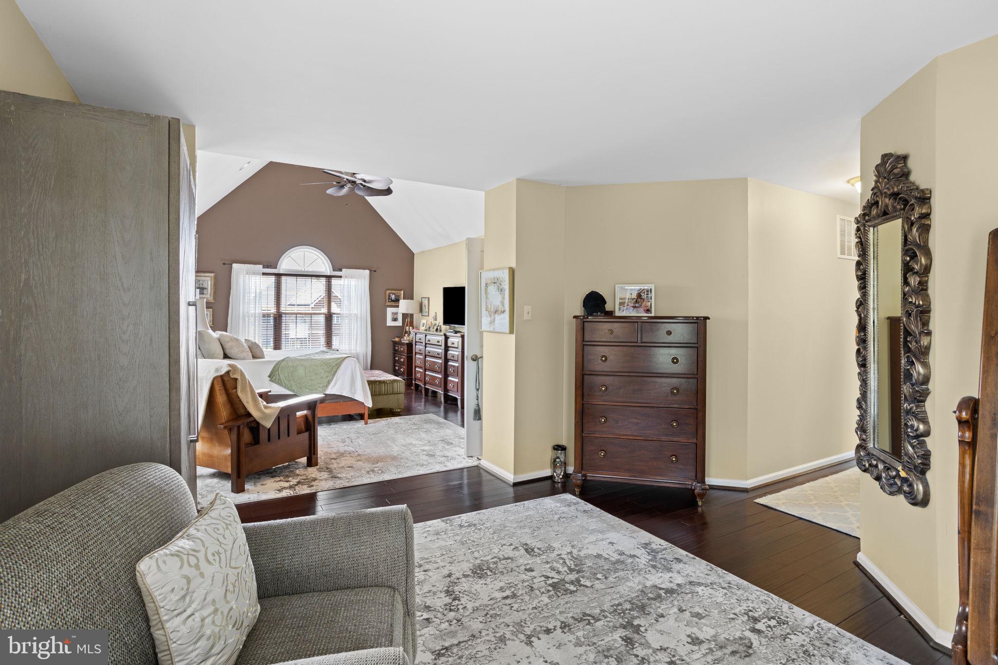 3015 Penn View Ln