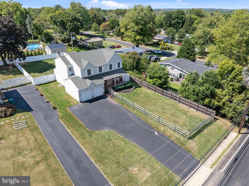 1498 Yost Rd