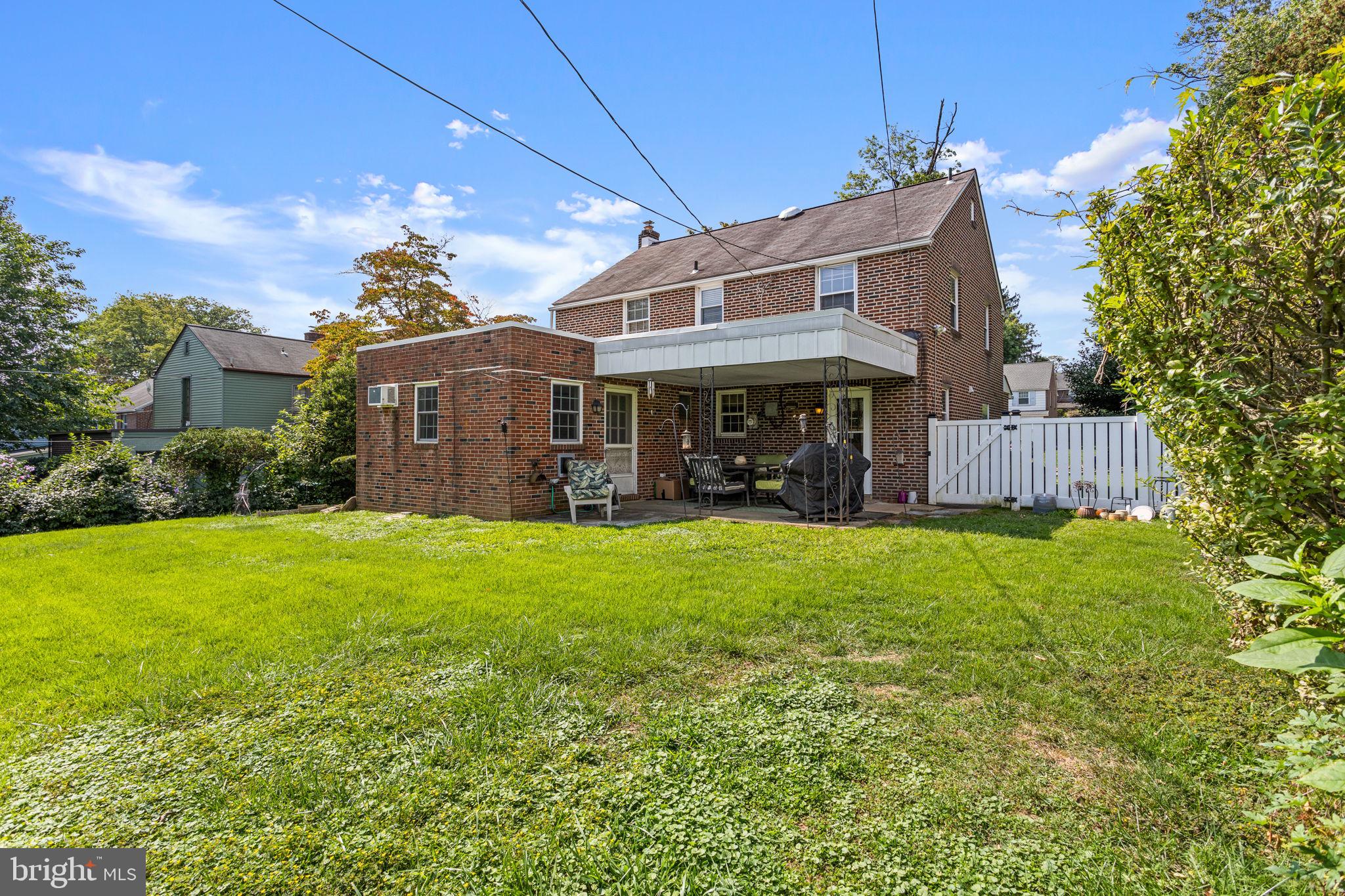 33 Dewey Rd