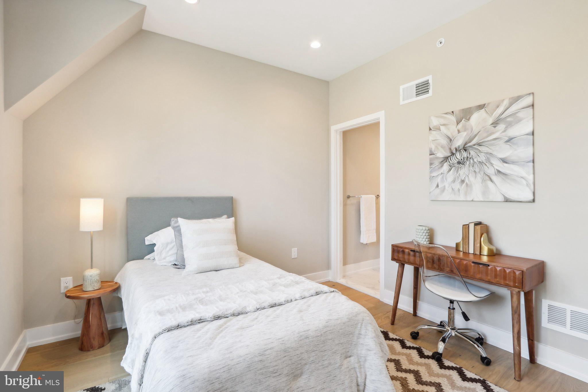 1096-1118 E Willow Grove Ave #Lot 8