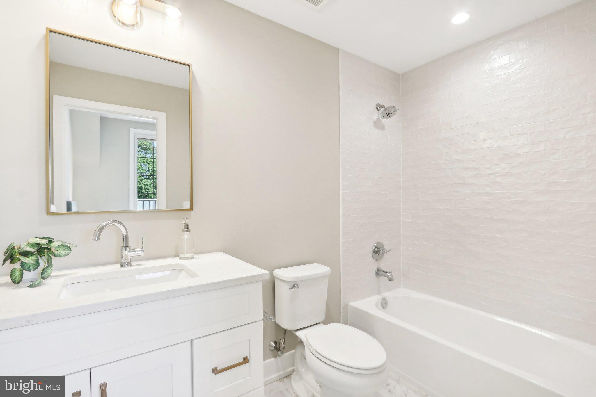 1096-1118 E Willow Grove Ave #Lot 8