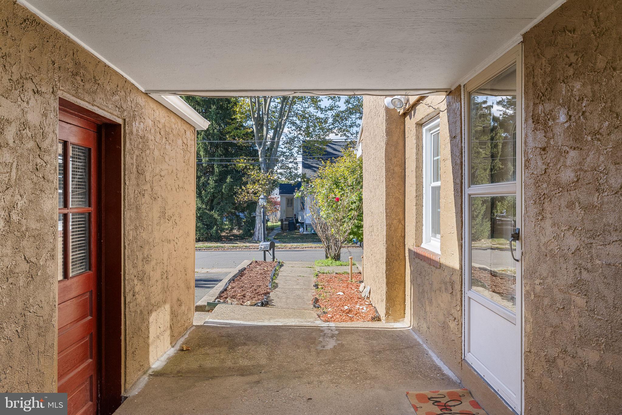223 Cameron Rd