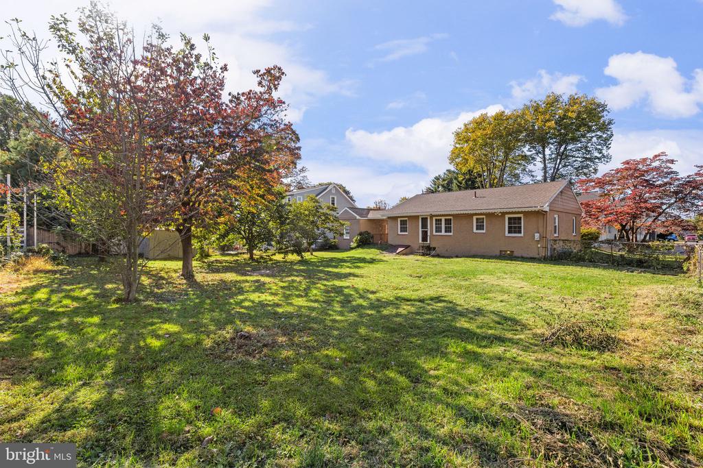 223 Cameron Rd