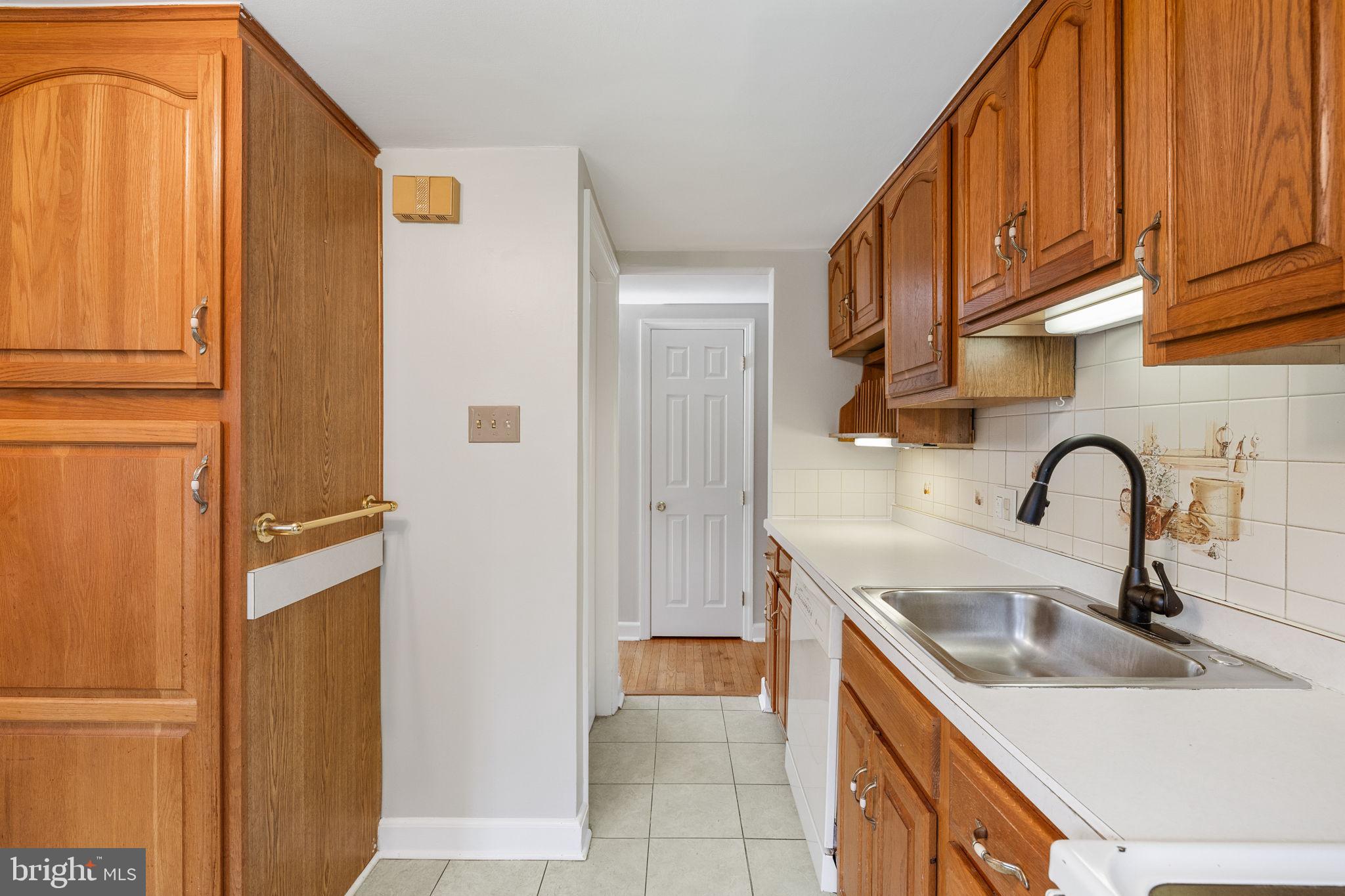 223 Cameron Rd
