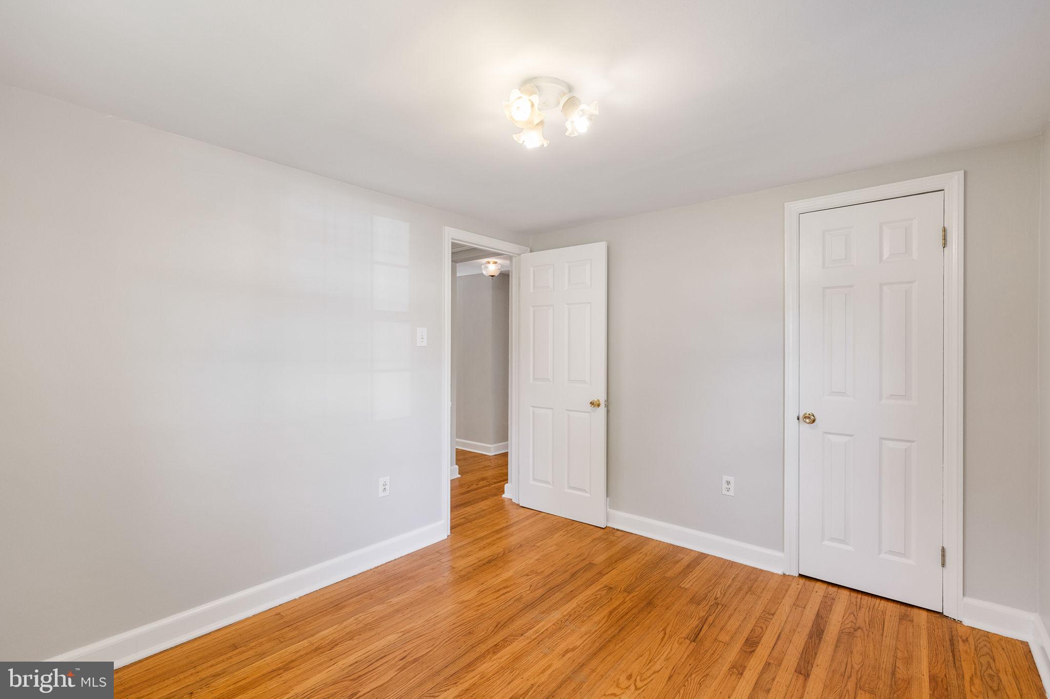 223 Cameron Rd