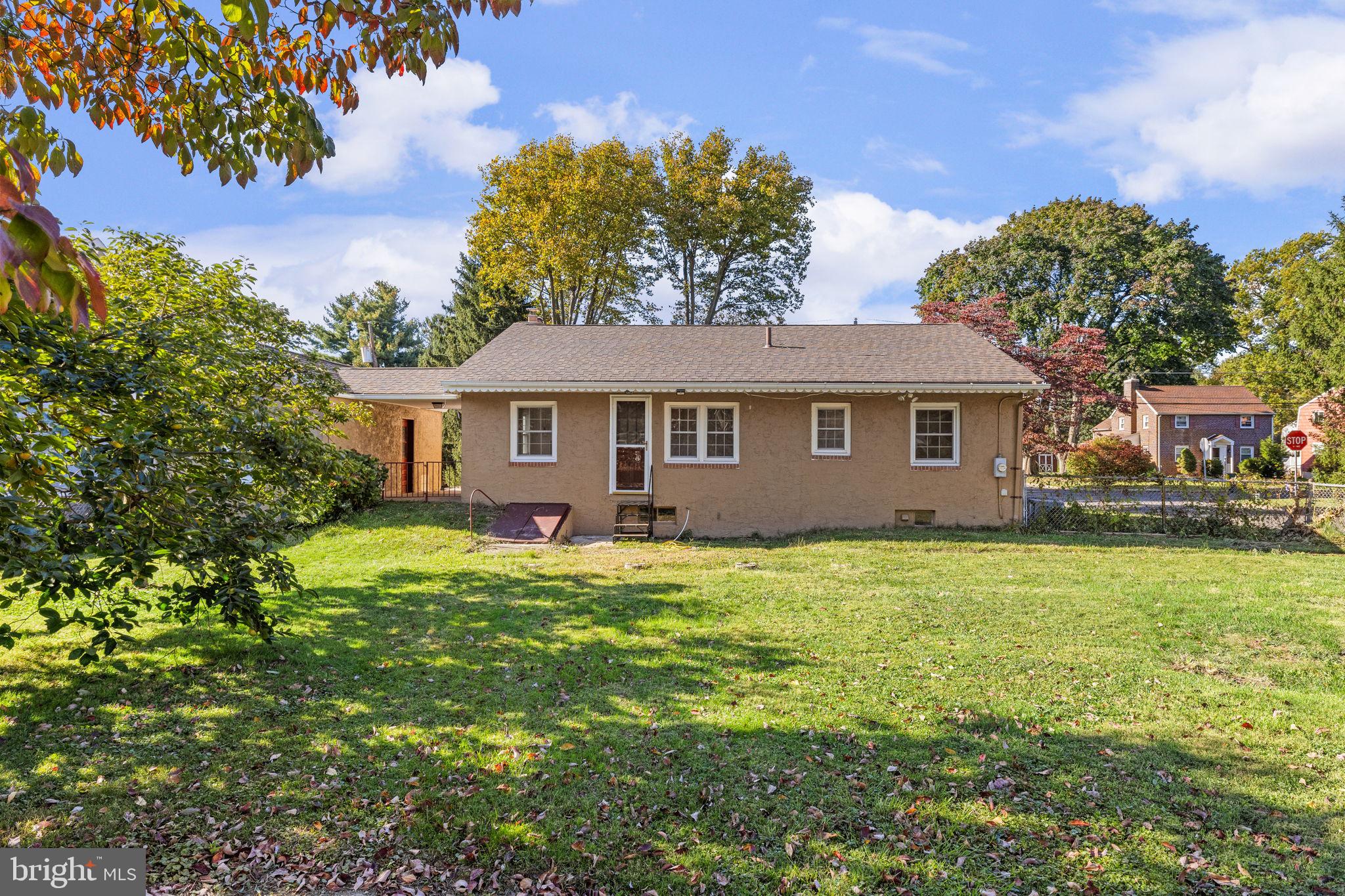 223 Cameron Rd