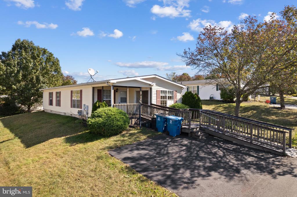 14 Oakplace Ct W
