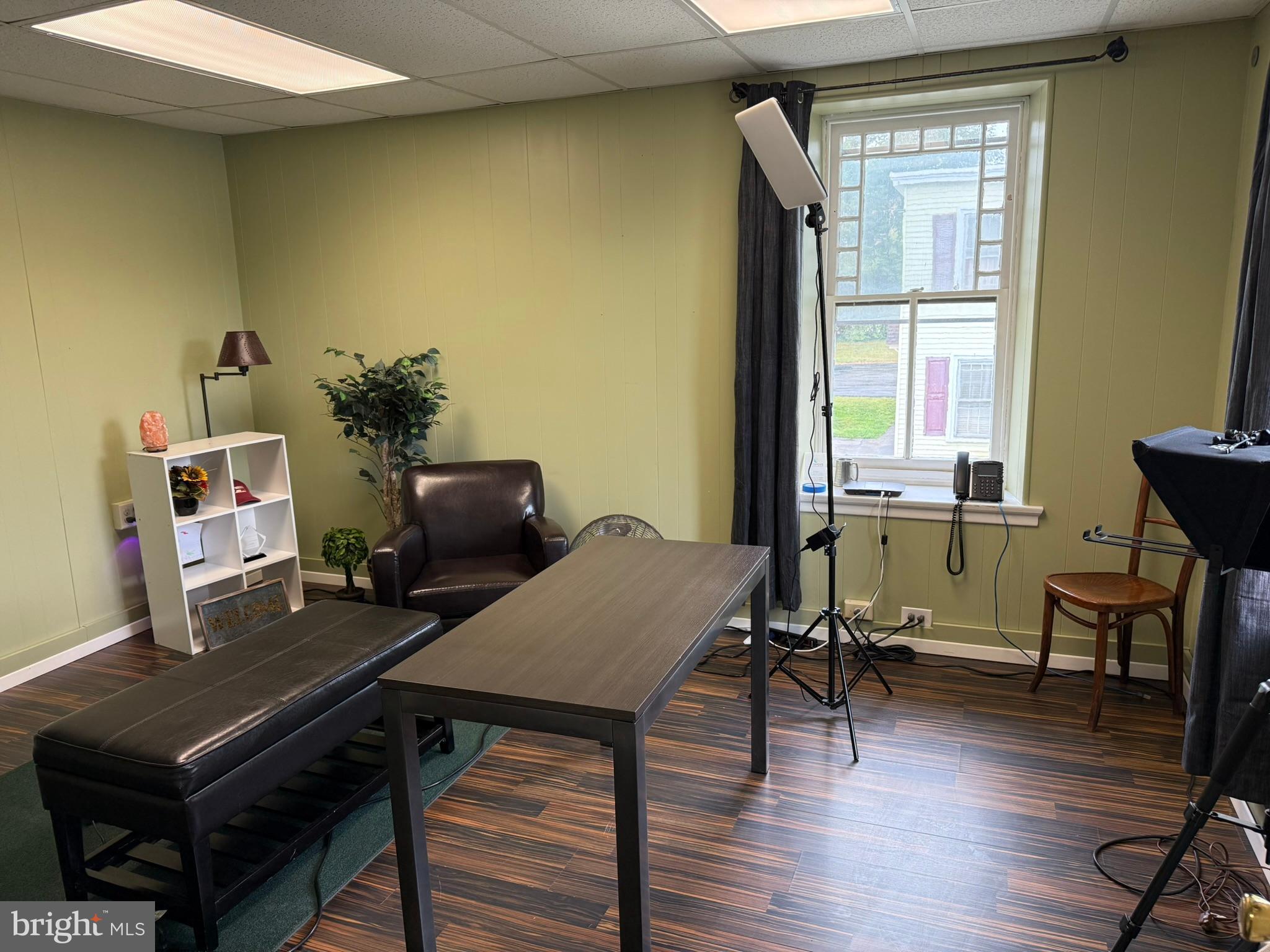 709 BETHLEHEM PIKE B