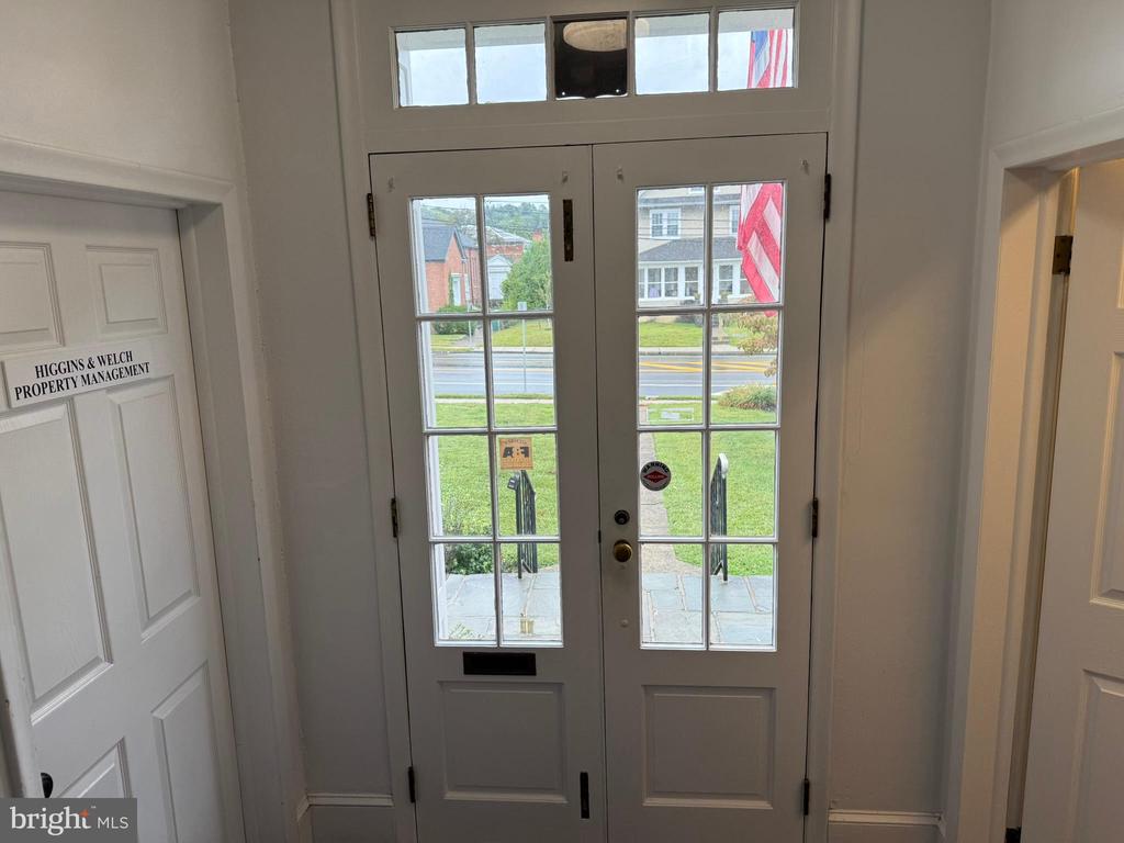 709 BETHLEHEM PIKE B