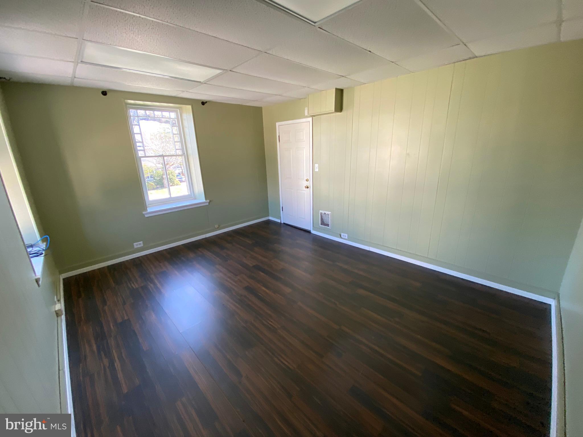 709 BETHLEHEM PIKE B