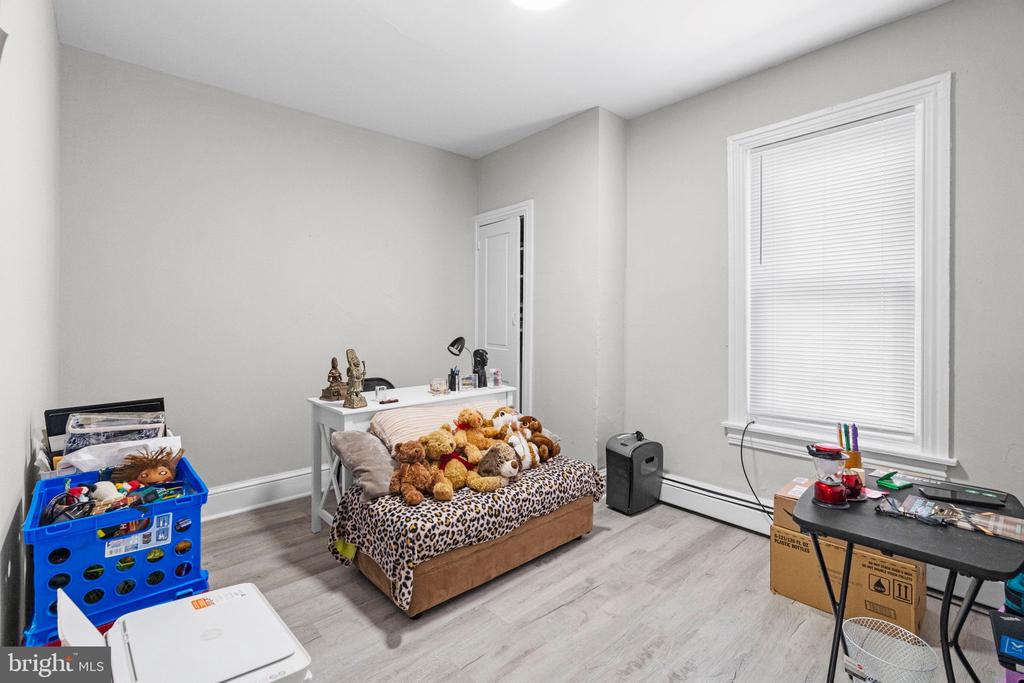 420 WALNUT STREET