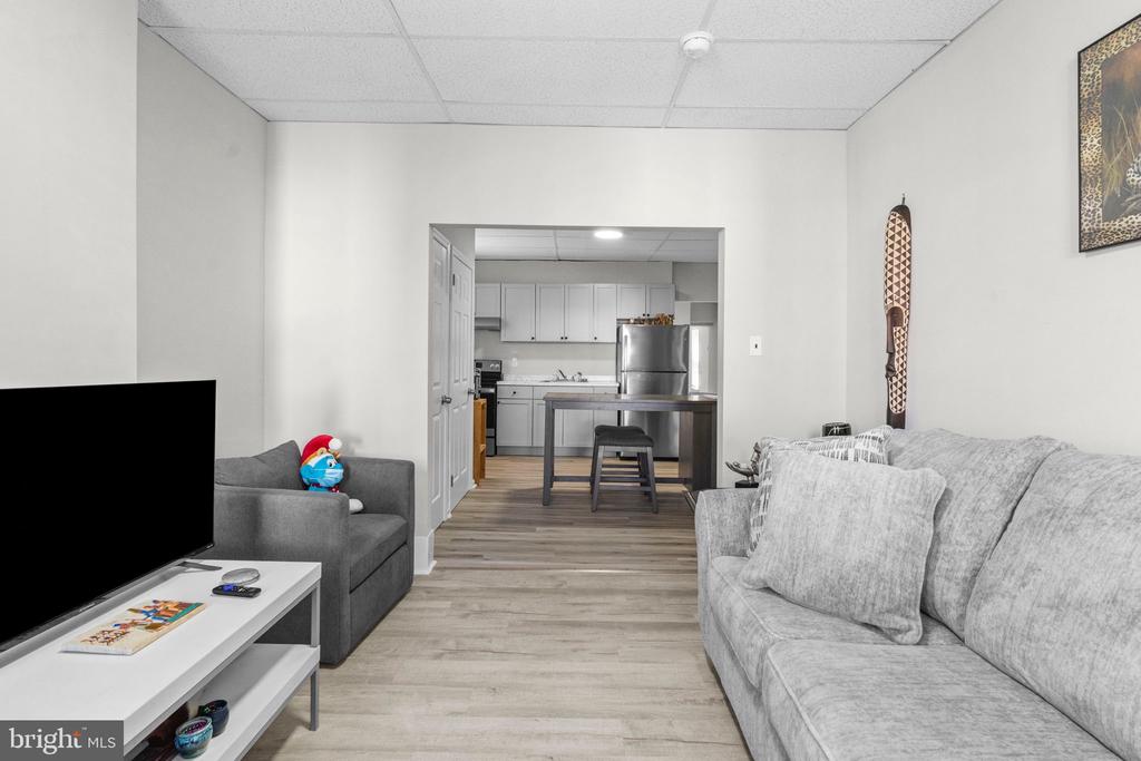 420 WALNUT STREET