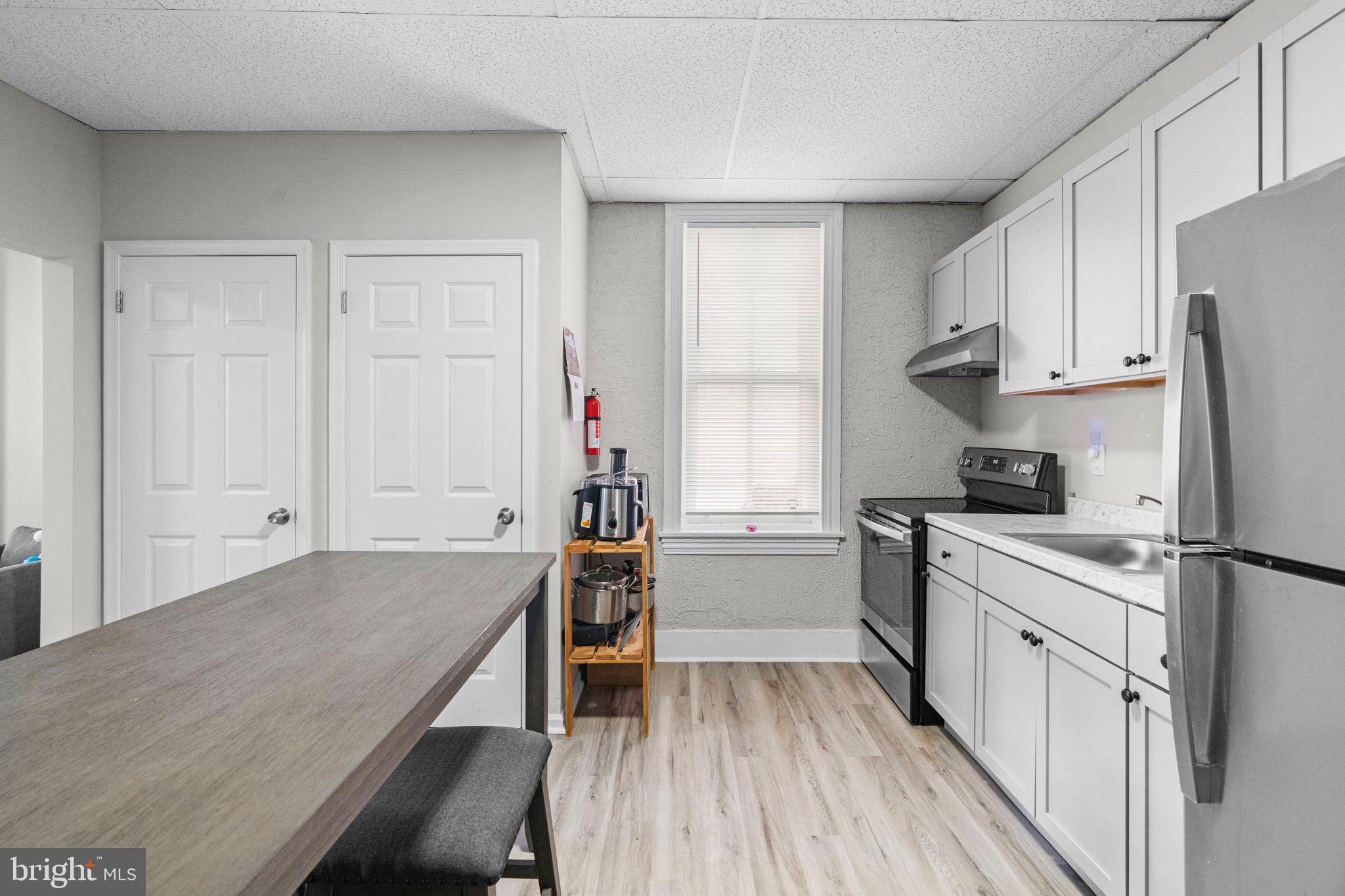 420 WALNUT STREET