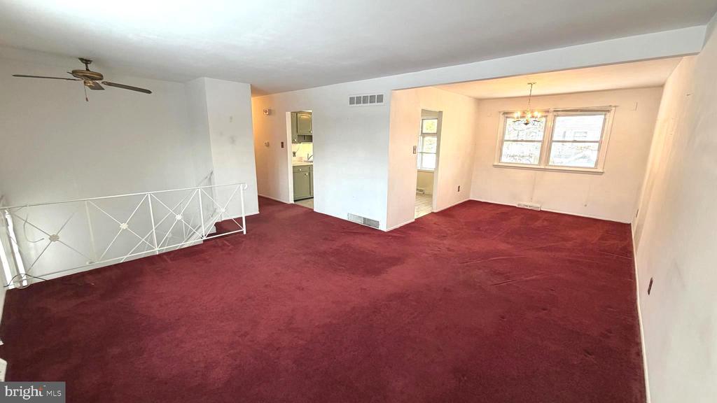 1402 HEARTH DRIVE