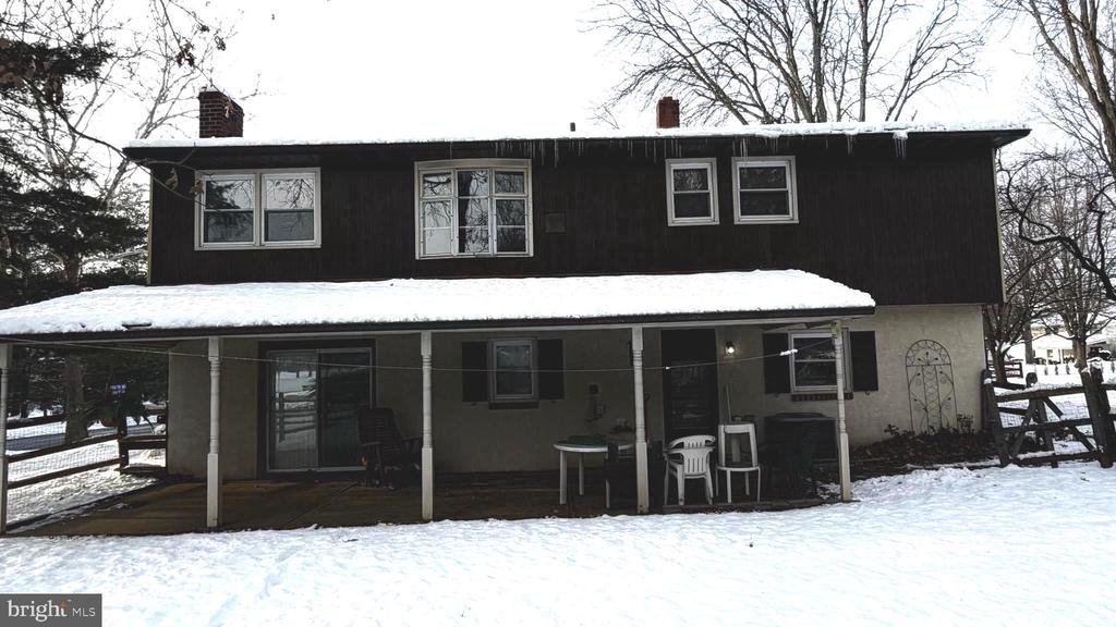 1402 HEARTH DRIVE
