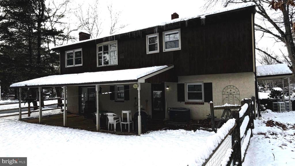 1402 HEARTH DRIVE