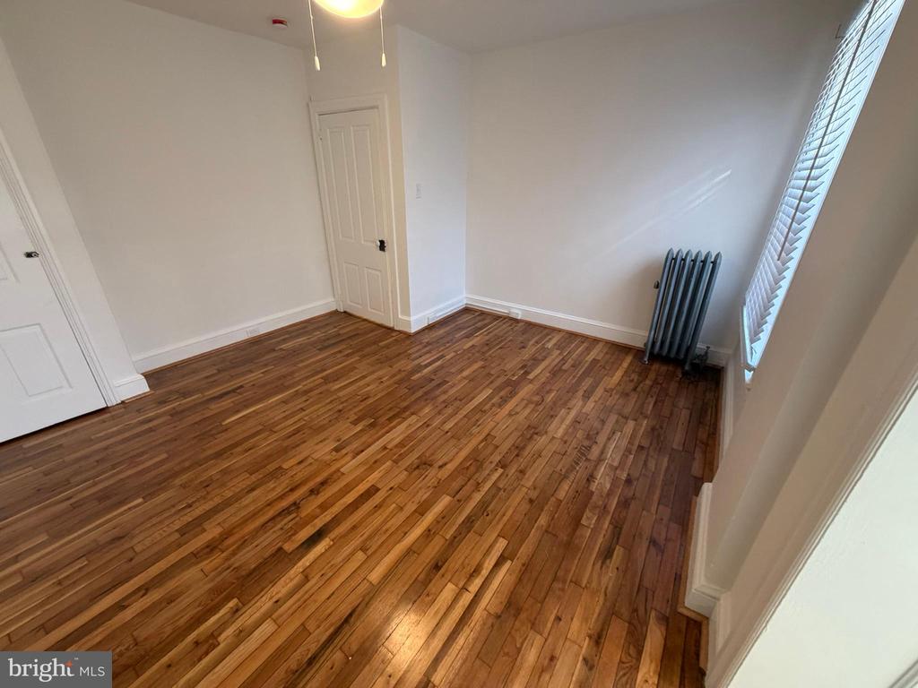1206 GREEN STREET